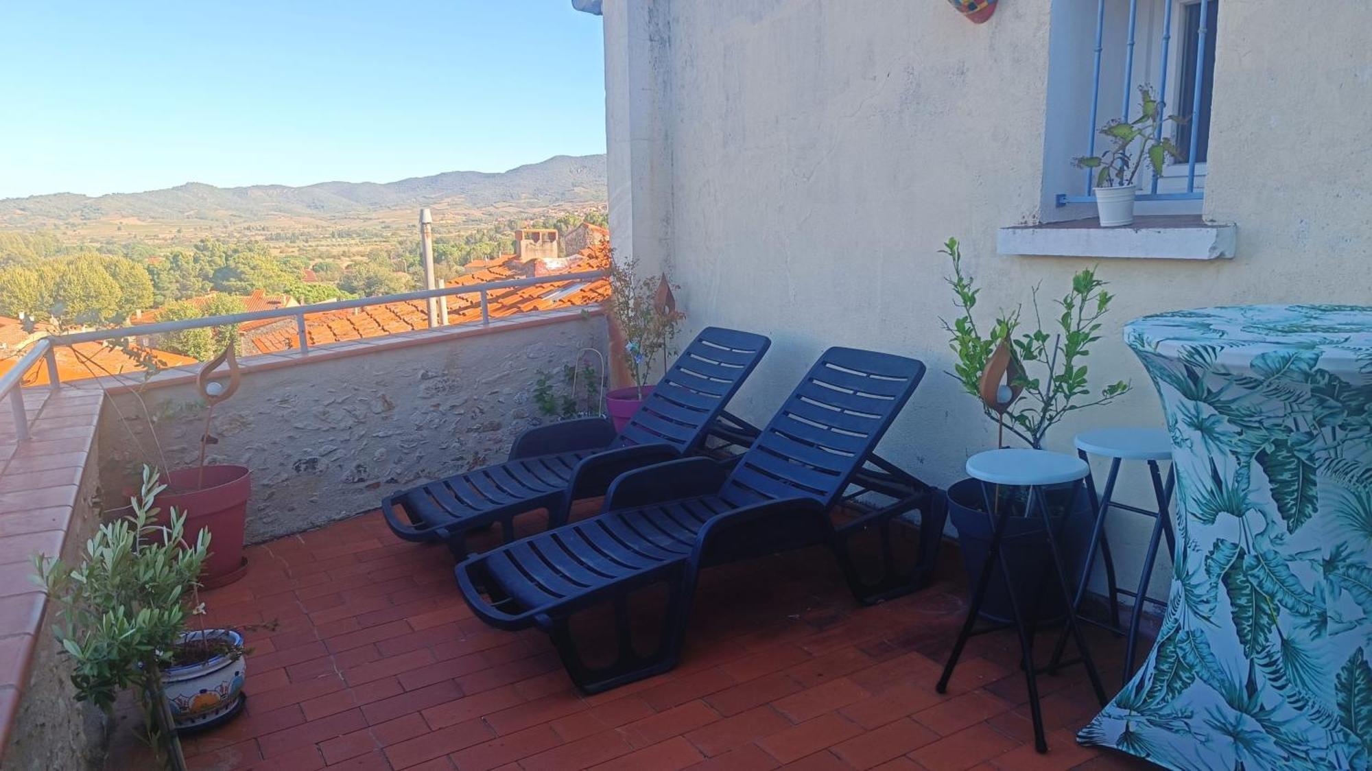 A L' Estiu Bed & Breakfast Latour-de-France Bagian luar foto